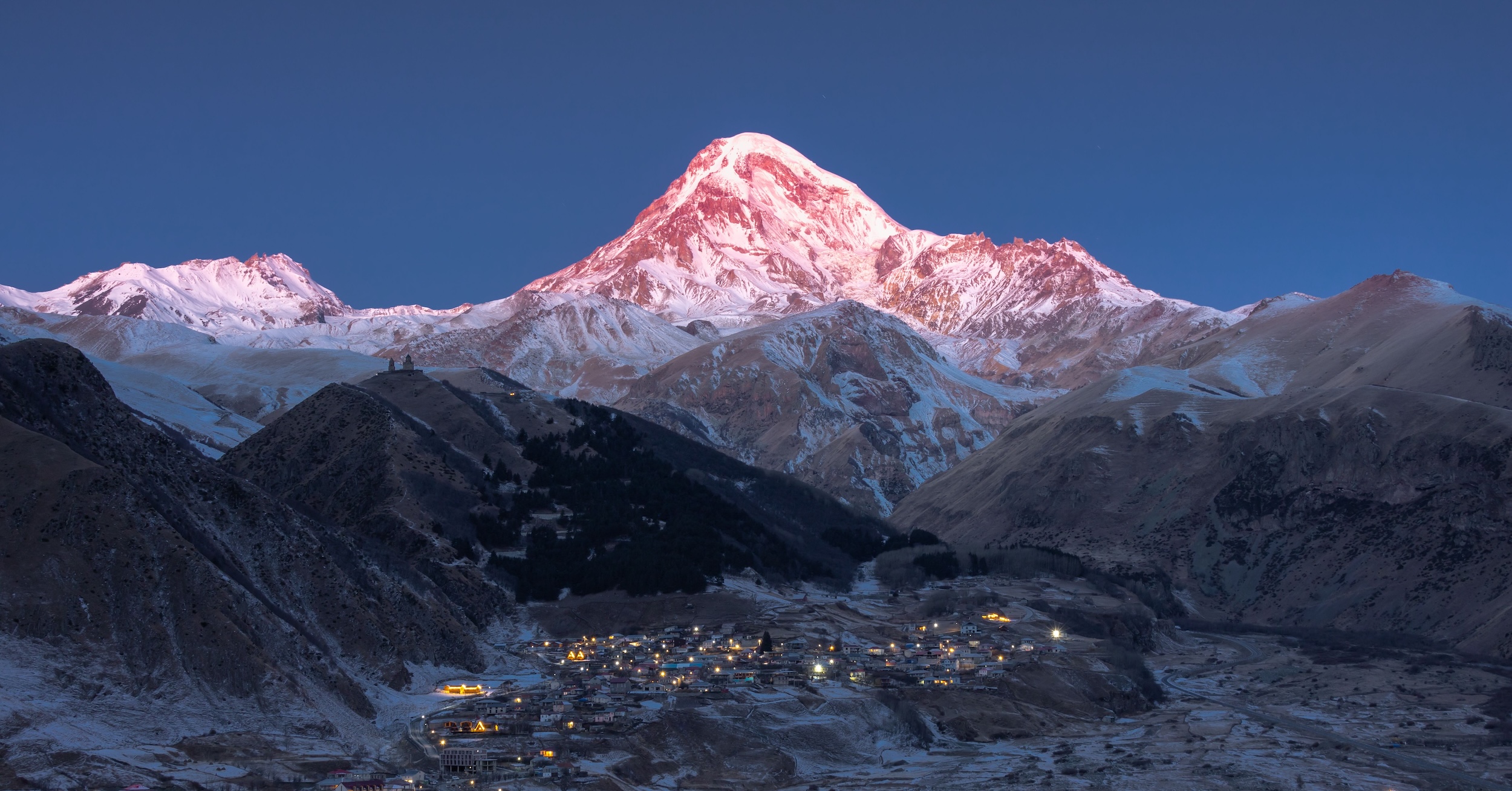 Georgian Highlights in 6 Days Tbilisi Kazbegi Sighnaghi Kutaisi Borjomi